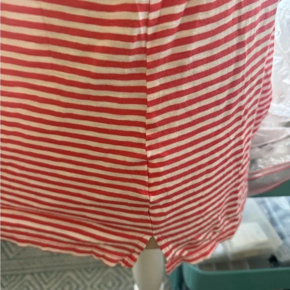 OLD NAVY Coral Red Striped Sleeveless Top L Cotton Tank Top Preppy Summer VGUC - Picture 3 of 4